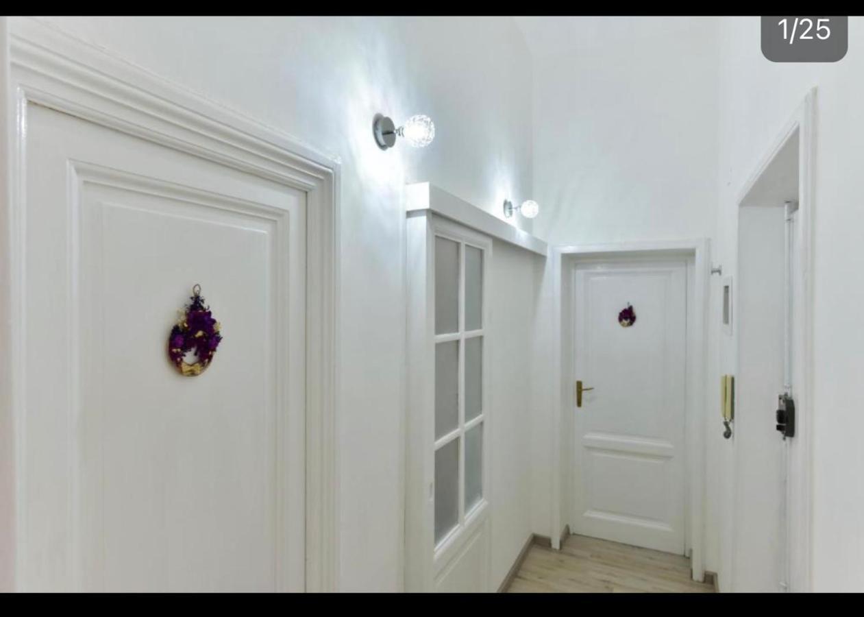 Dream House Hotel Рим Екстериор снимка