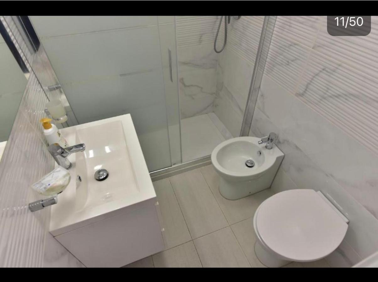 Dream House Hotel Рим Екстериор снимка