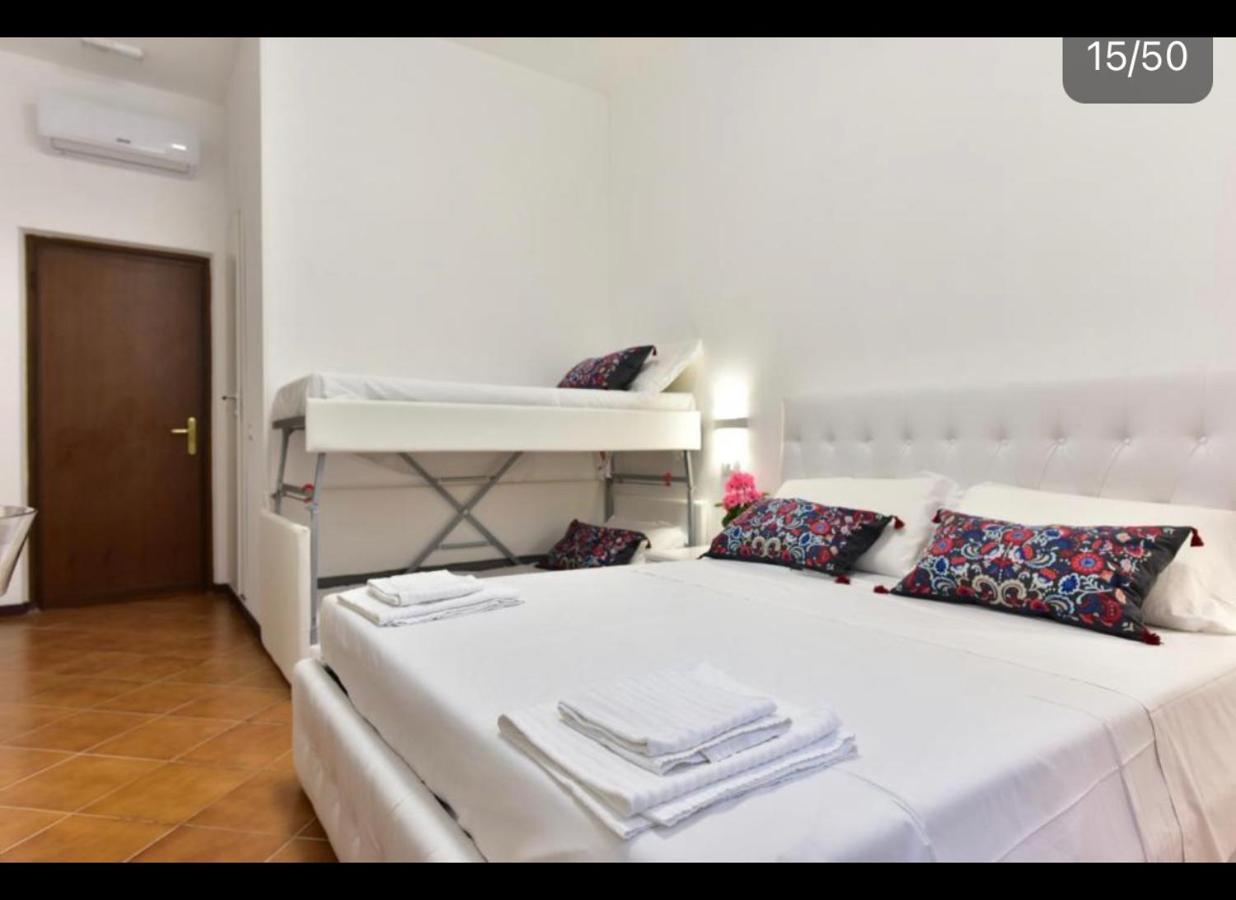 Dream House Hotel Рим Екстериор снимка